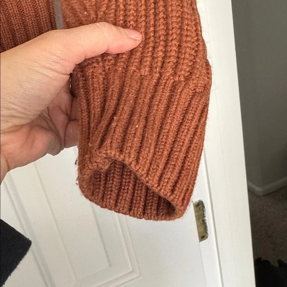 Paige Cable Knit Sweater Size Large - Picture 6 of 11